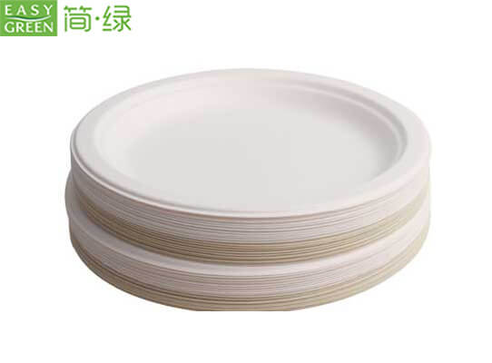 white plastic plates